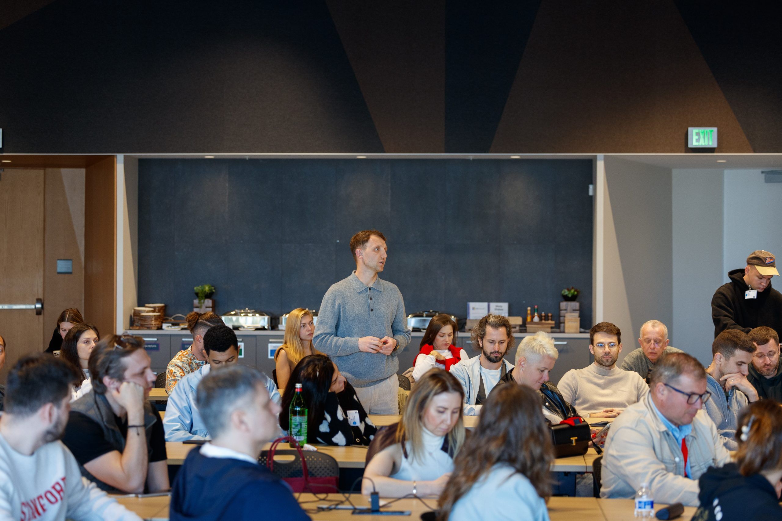 The Power of Silent Observation: How to Know Yourself Through Mindfulness